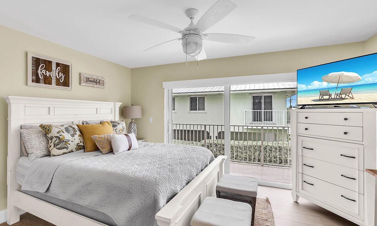 Photo of Bedroom in Key Colony Beach