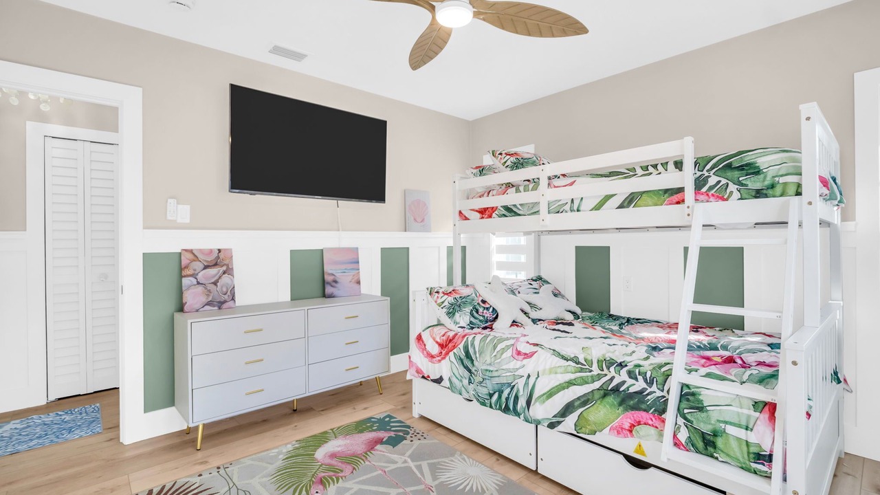 Photo of Bedroom in North Redington Beach