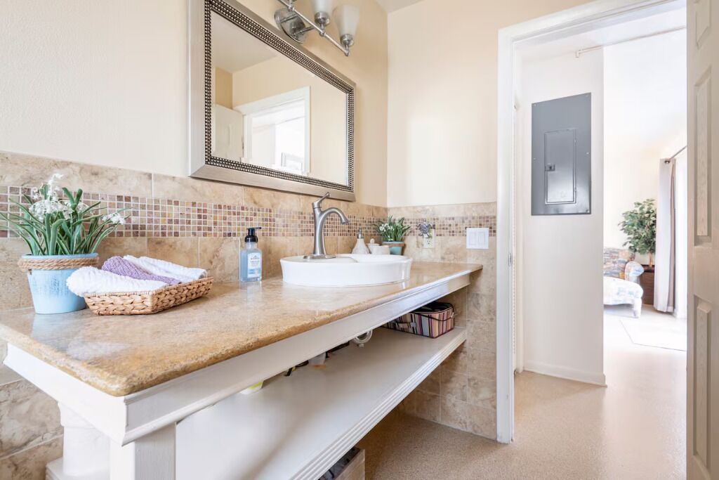 Photo of Bathroom in Floridana Beach