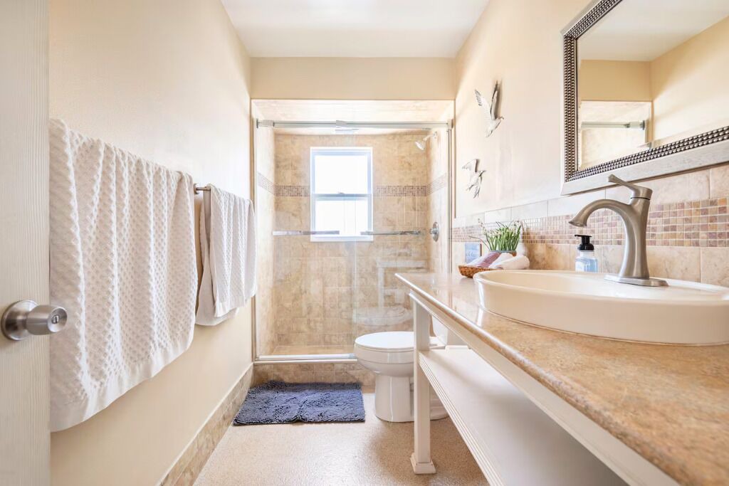 Photo of Bathroom in Floridana Beach