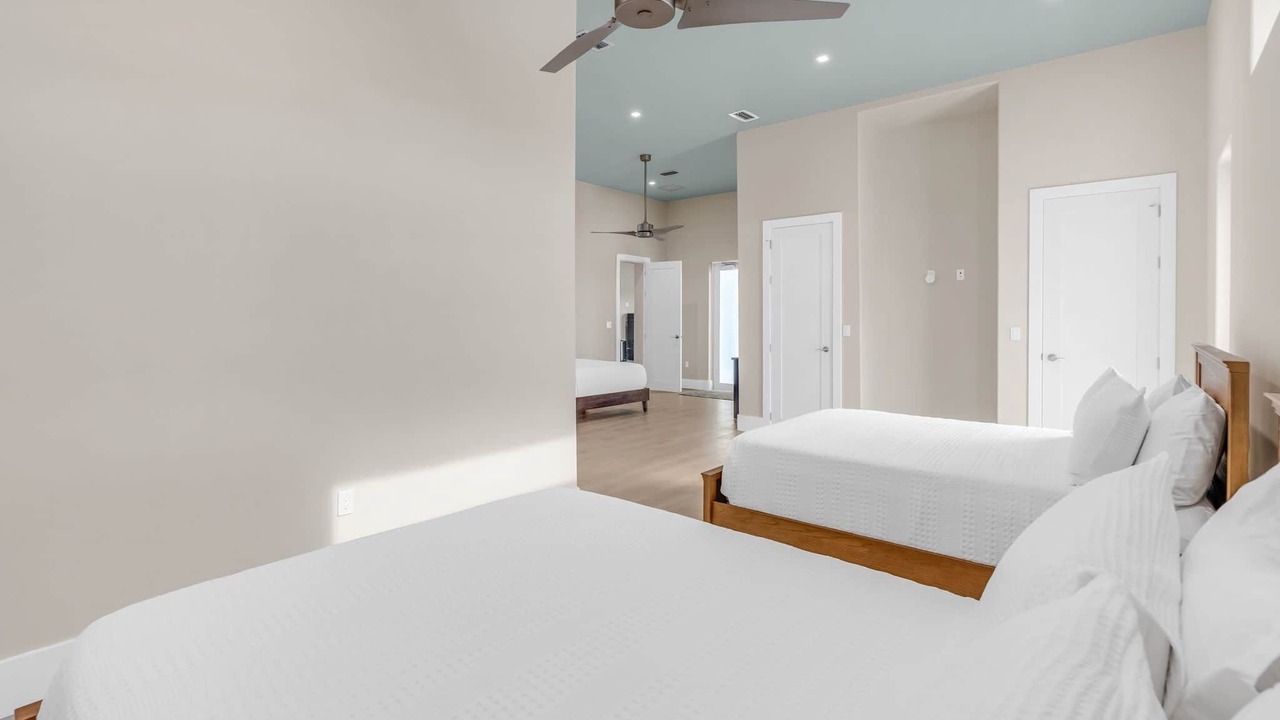 Photo of Bedroom in Marathon
