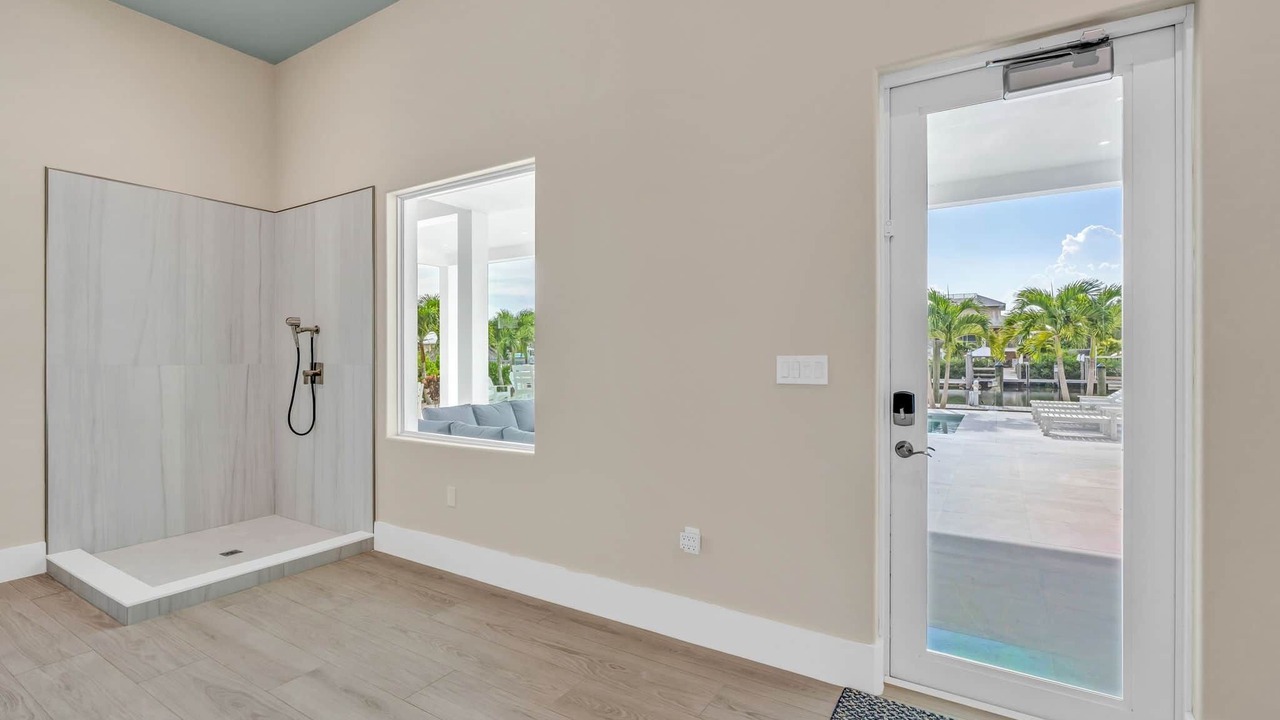 Photo of Bedroom in Marathon