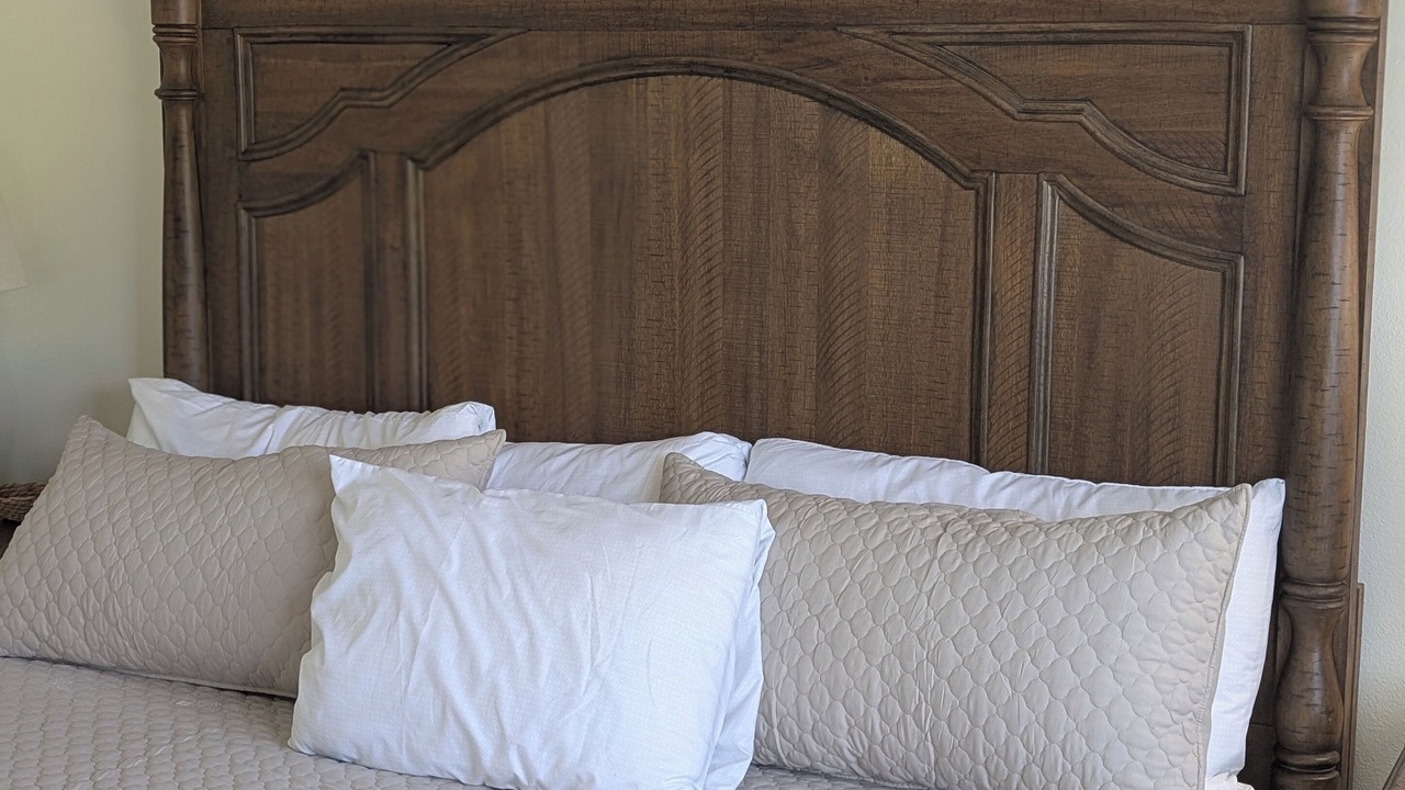 Photo of Bedroom in Paradise Lakes