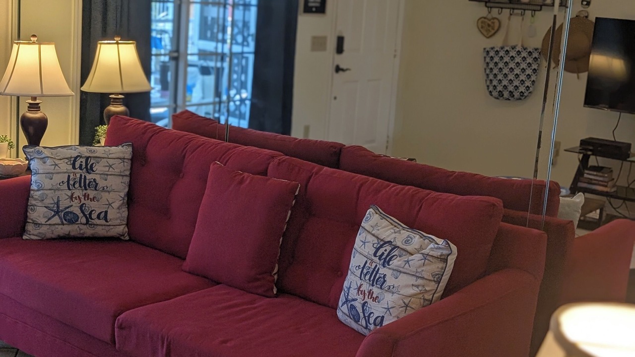 Photo of Livingroom in Paradise Lakes