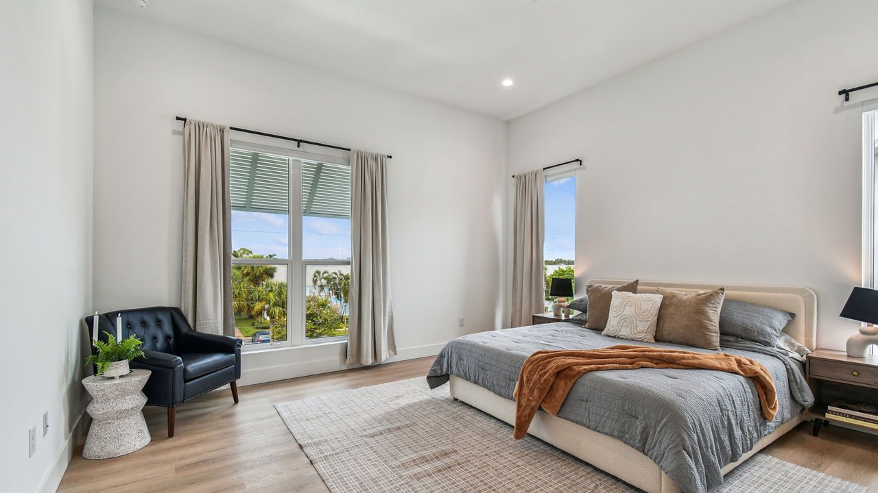Photo of Bedroom in Coquina Key