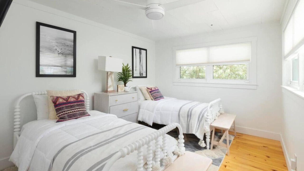 Photo of Bedroom in Crescent Beach