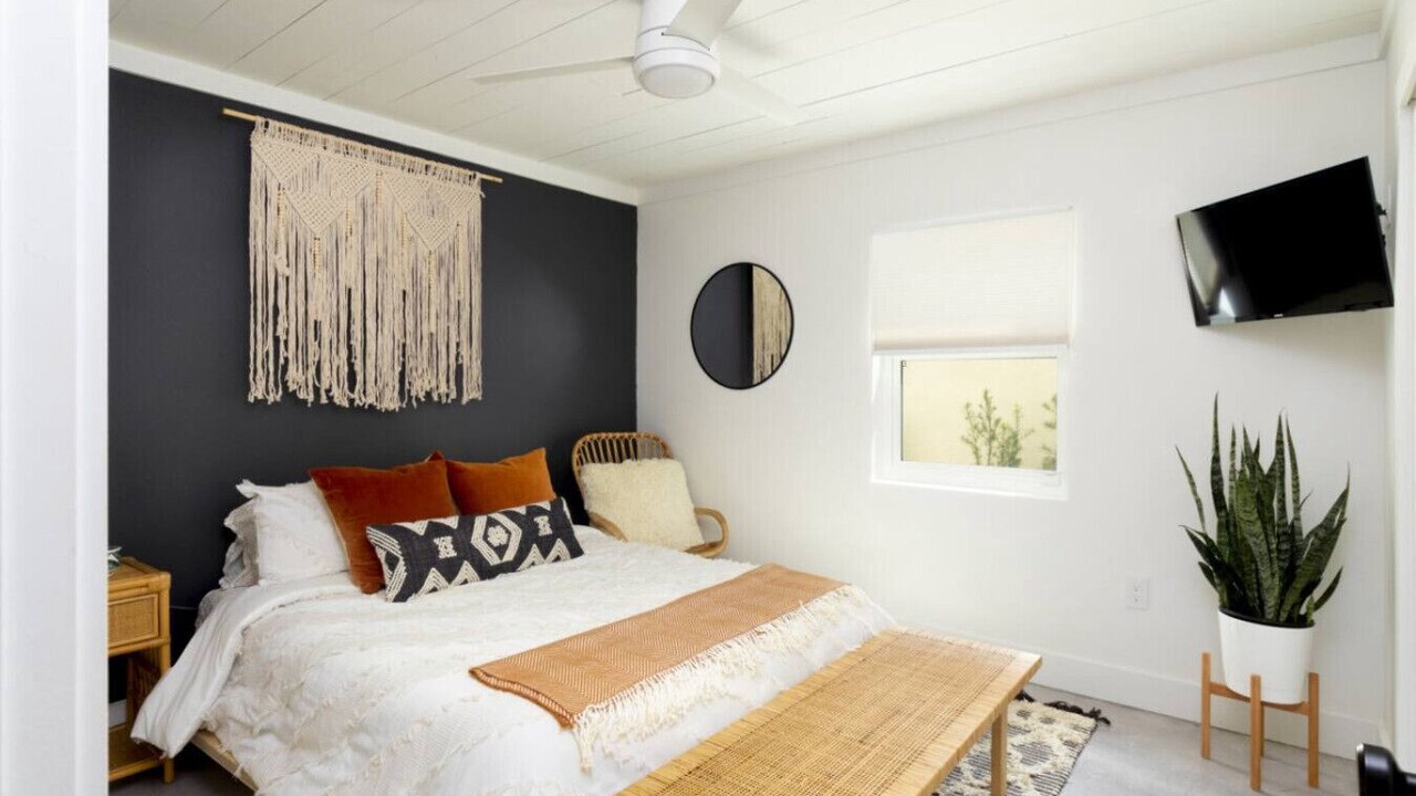 Photo of Bedroom in Crescent Beach