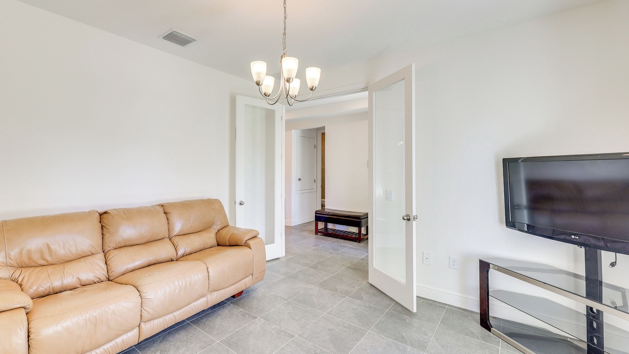Photo of Livingroom in Deep Creek