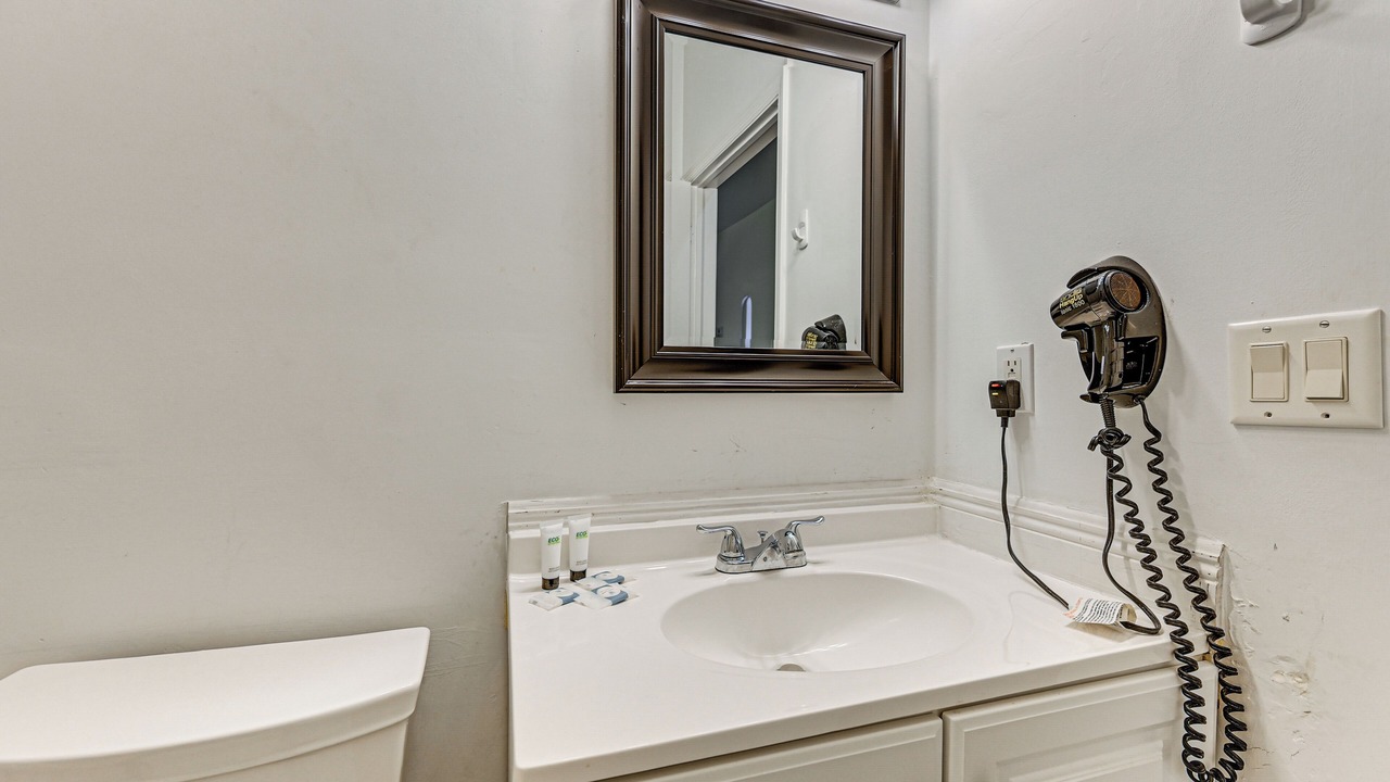 Photo of Bathroom in Naples