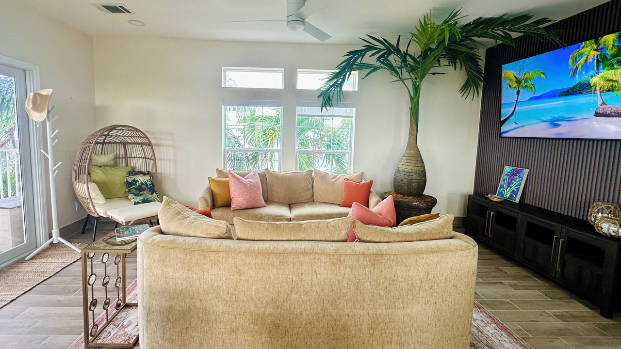 Photo of Livingroom in Cross Key Waterways