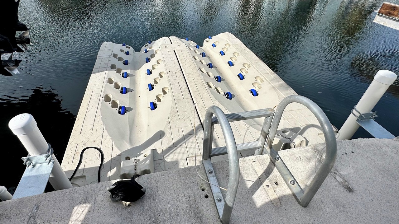 Photo of Others in Cross Key Waterways