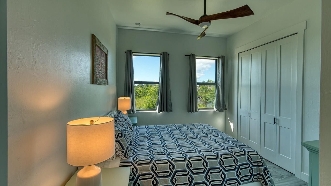 Photo of Bedroom in Saint James City