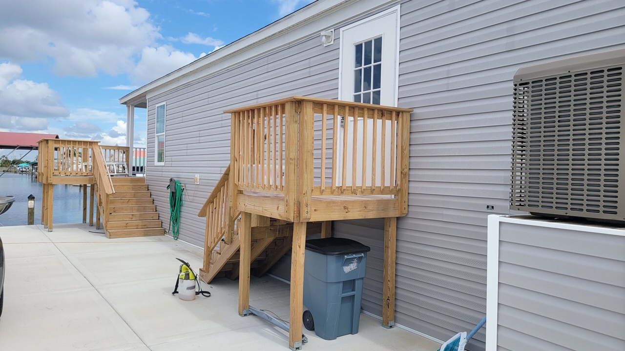 Photo of Outdoor in Saint James City