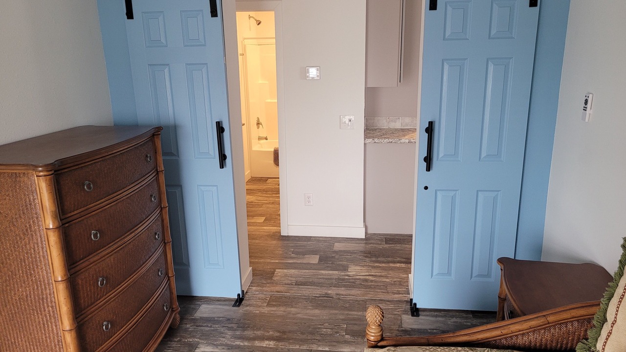 Photo of Bedroom in Saint James City