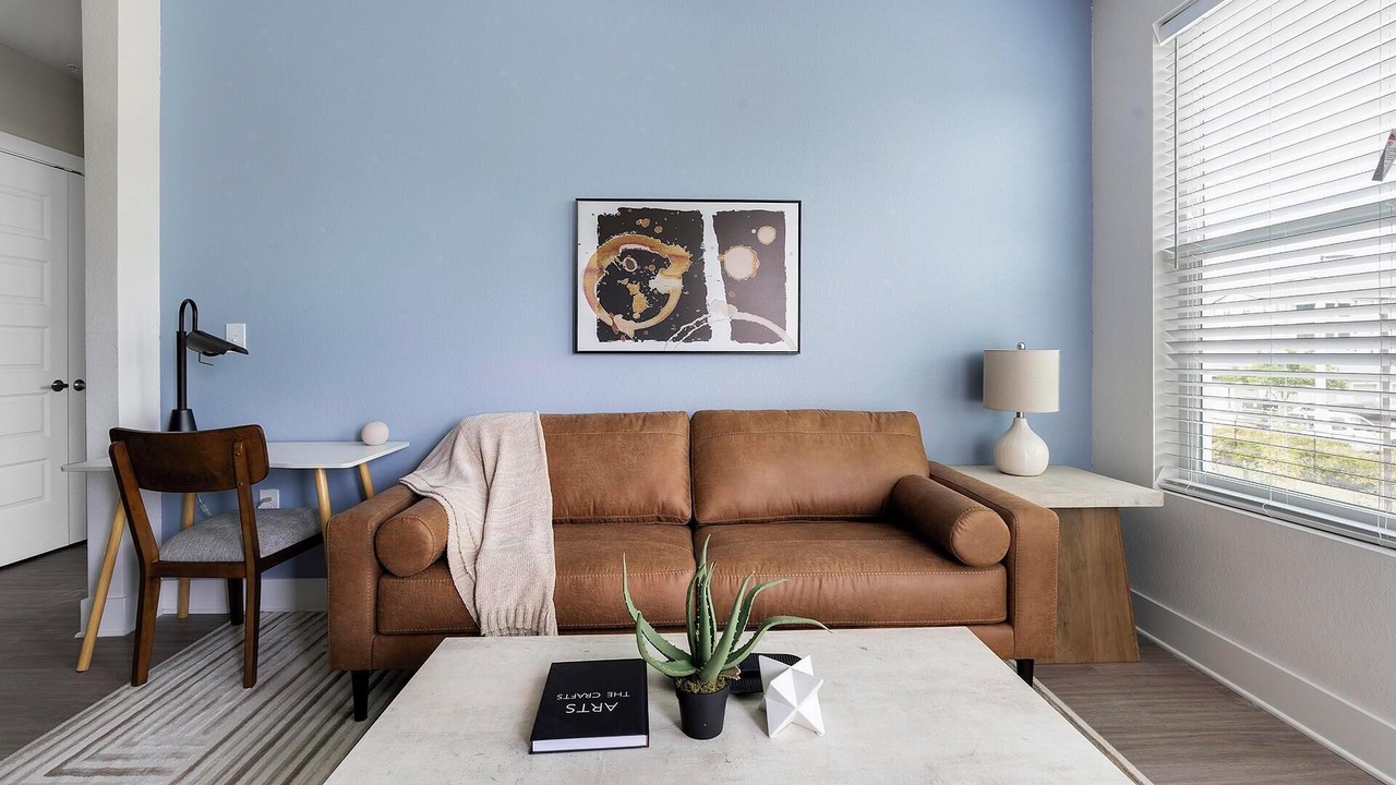 Photo of Livingroom in The Forum