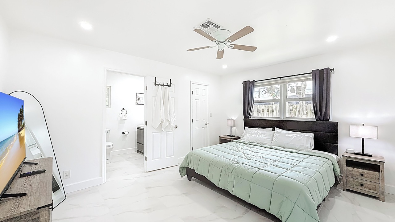 Photo of Bedroom in Tropic Palms