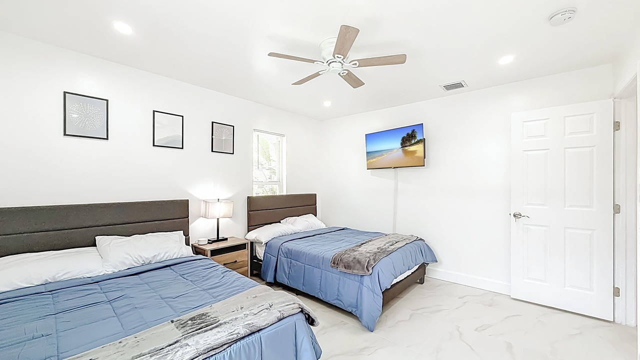 Photo of Bedroom in Tropic Palms
