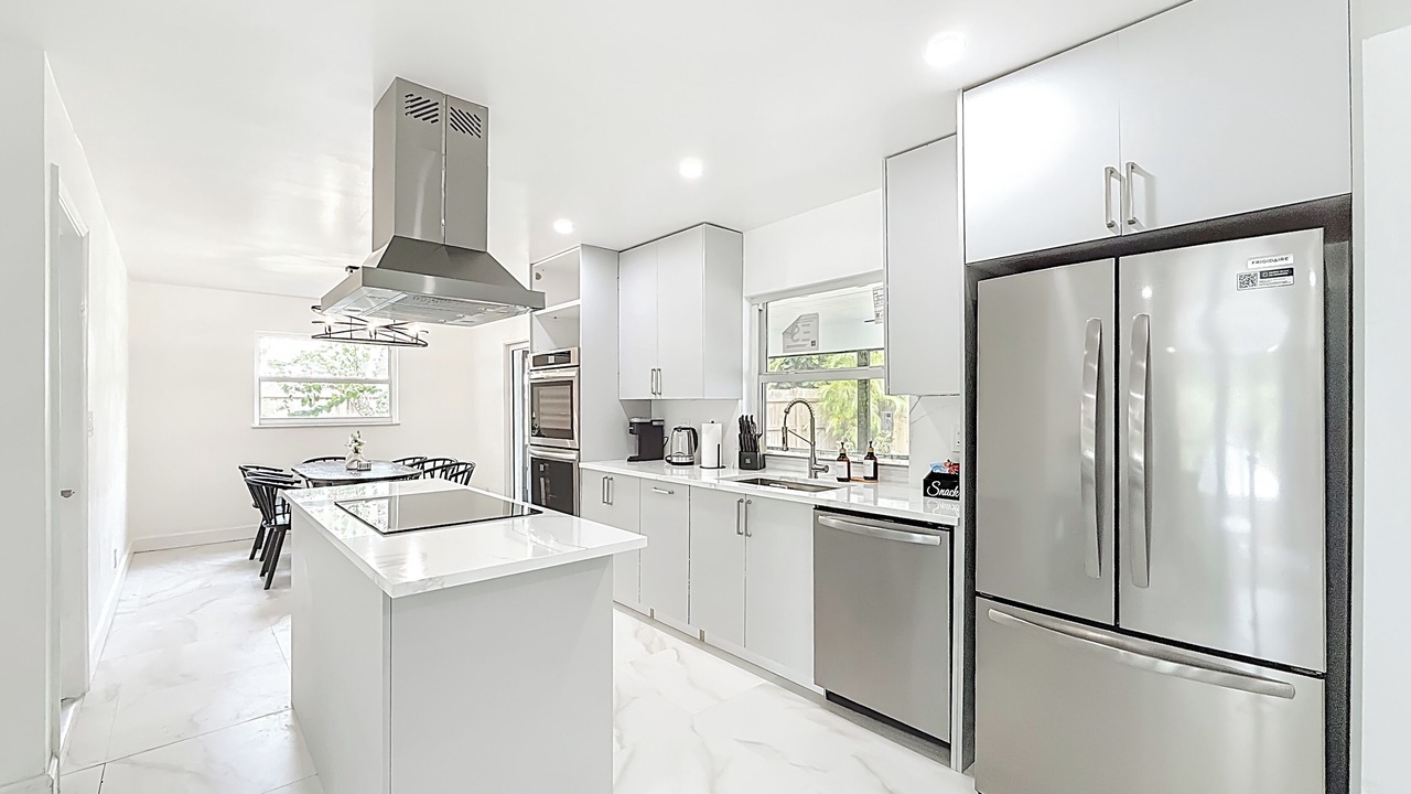 Photo of Kitchen in Tropic Palms