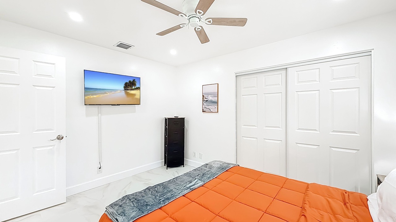 Photo of Bedroom in Tropic Palms