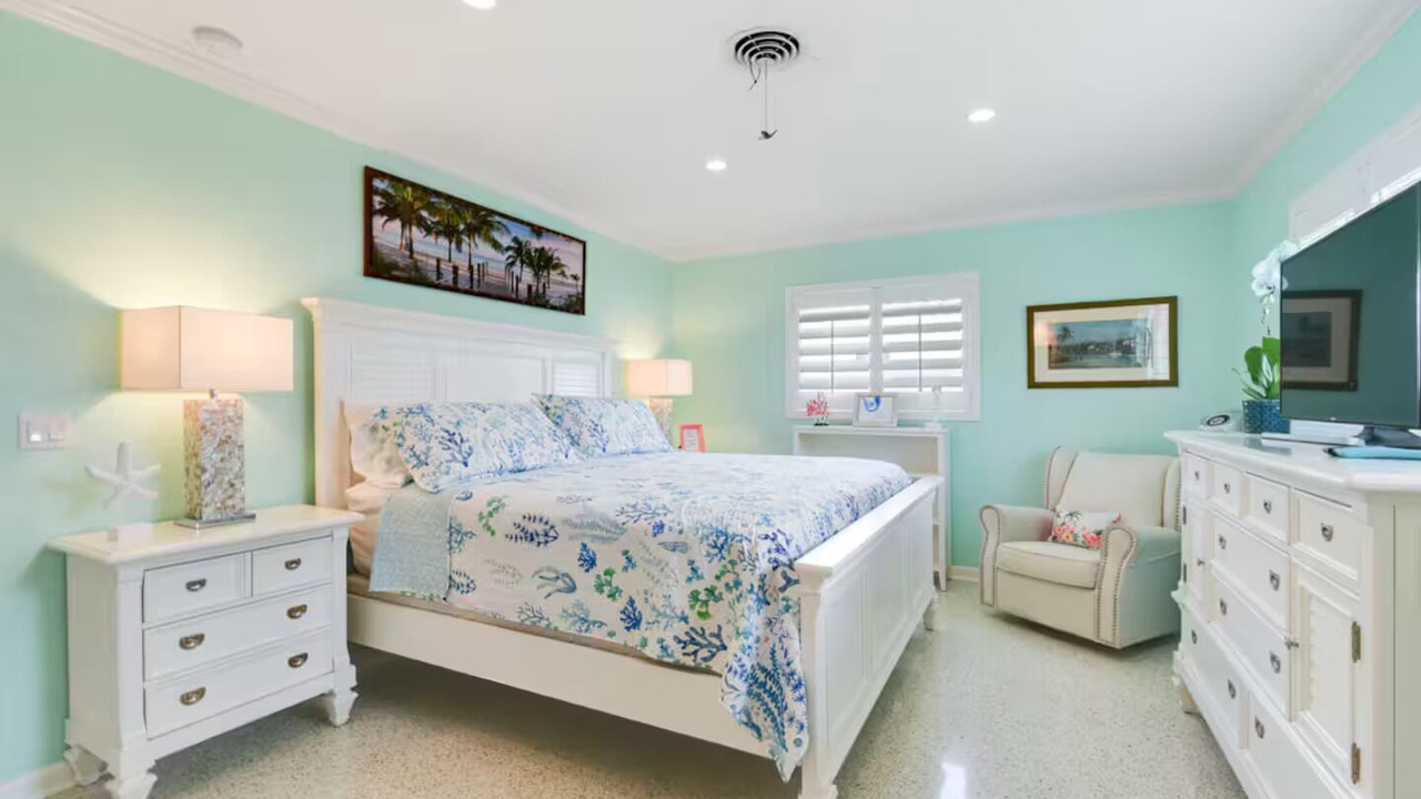 Photo of Bedroom in Singer Island