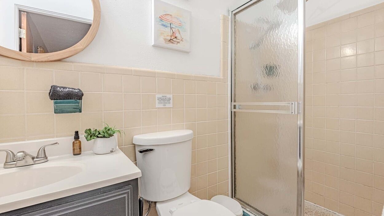 Photo of Bathroom in Venice Gardens