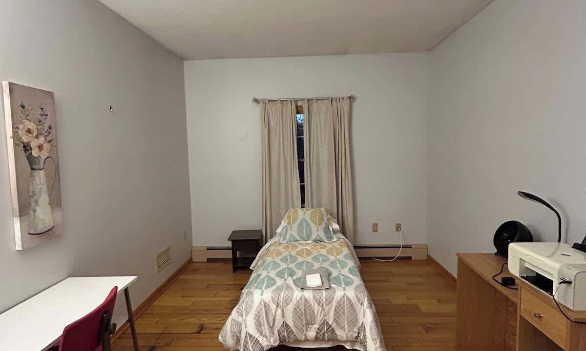 Photo of Bedroom in Cream Ridge