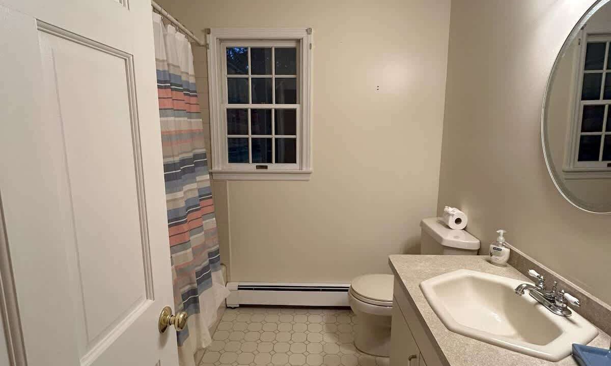 Photo of Bathroom in Cream Ridge