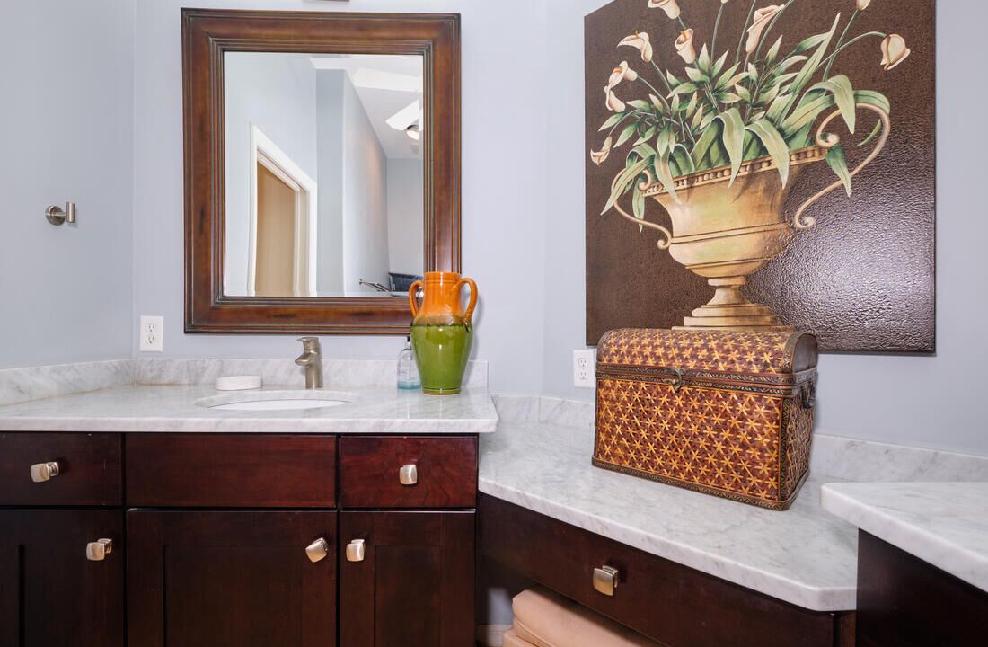 Photo of Bathroom in Tropical Cove