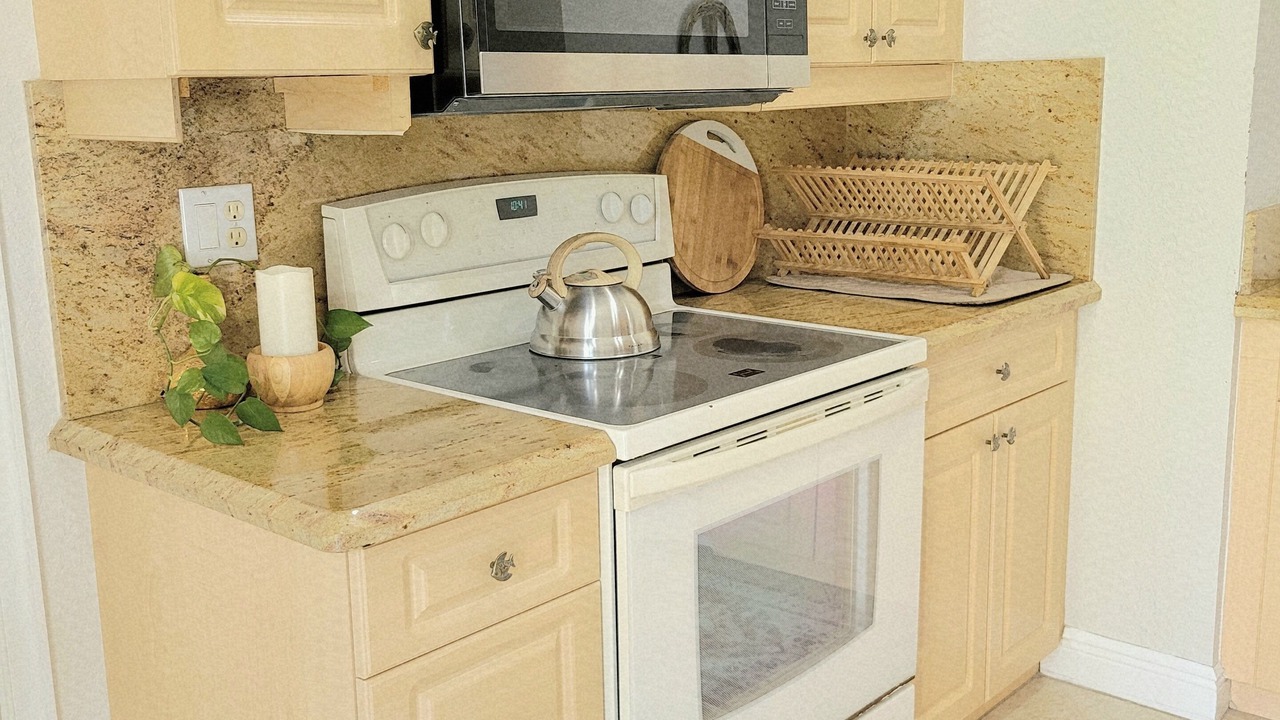 Photo of Kitchen in Hunt Club