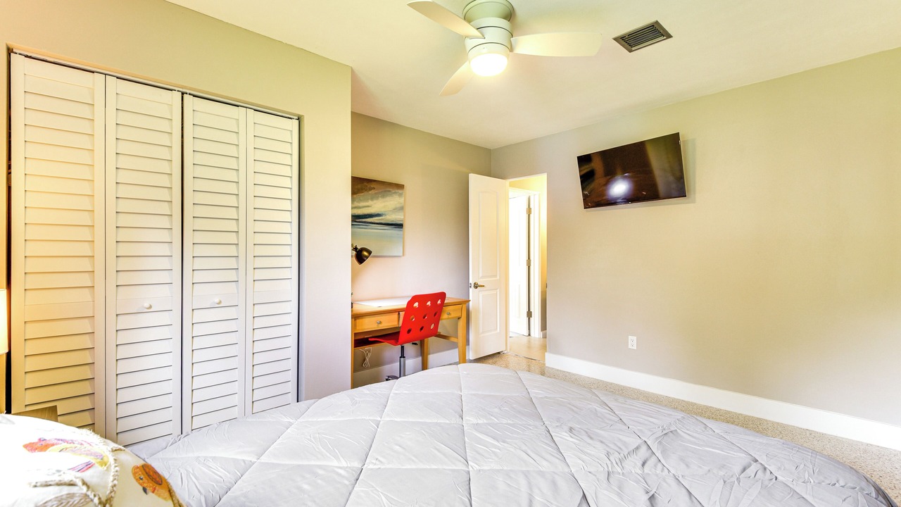Photo of Bedroom in Bradenton