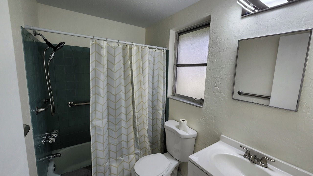 Photo of Bathroom in Englewood