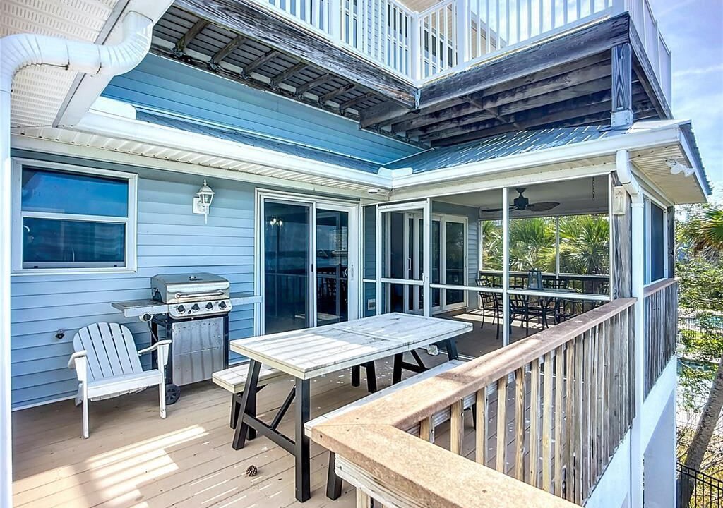 Photo of Outdoor in Bayshore Gardens