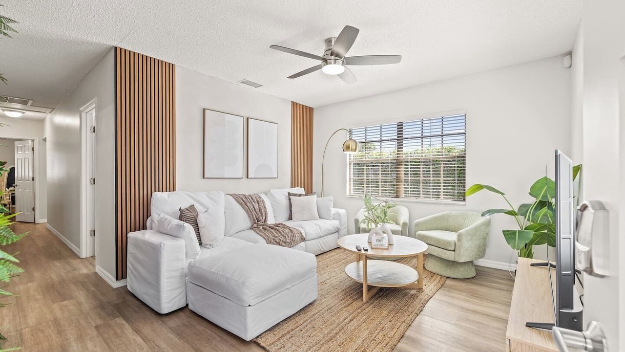 Photo of Livingroom in Tampa