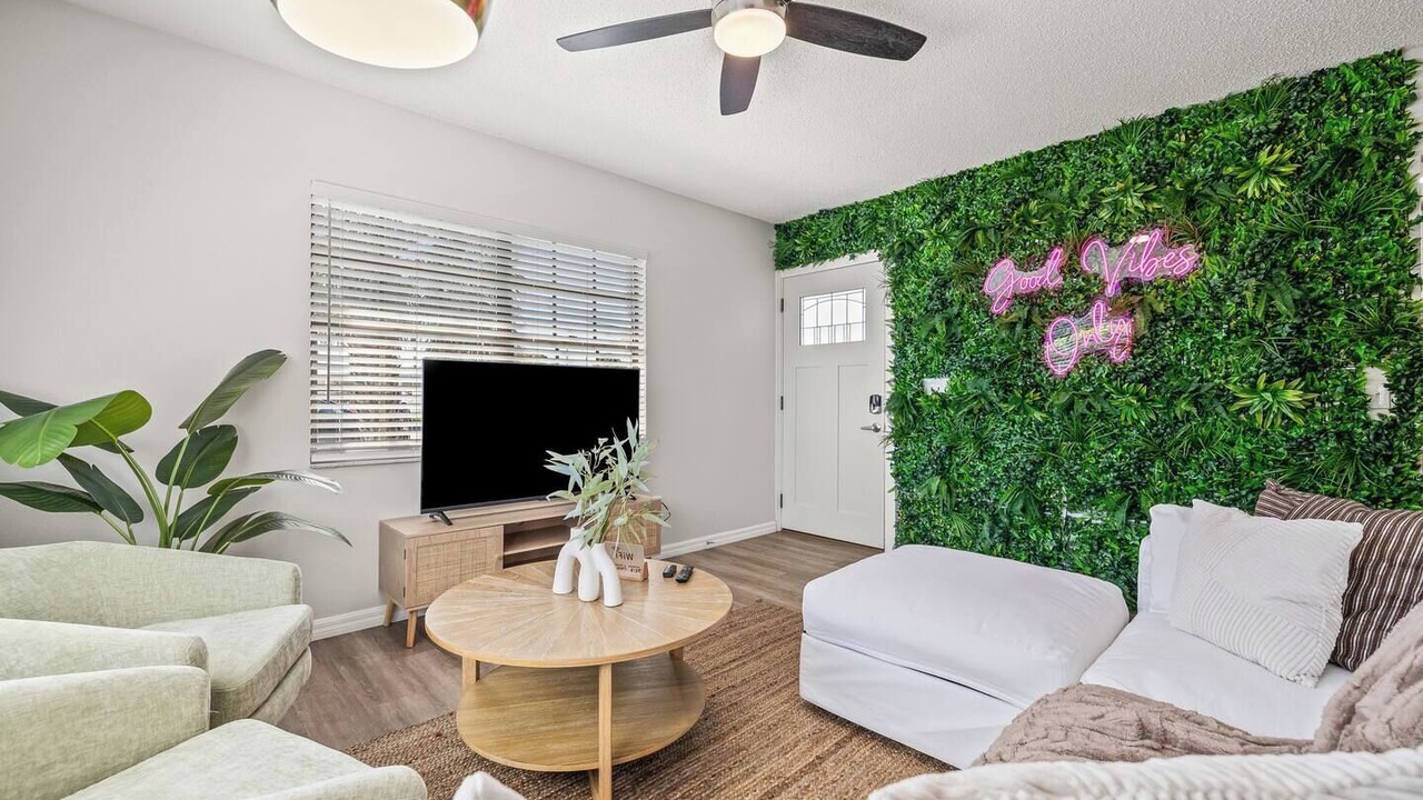 Photo of Livingroom in Tampa