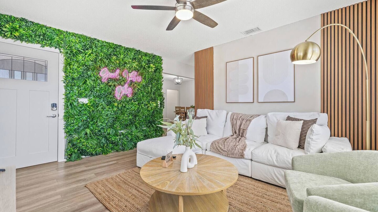 Photo of Livingroom in Tampa