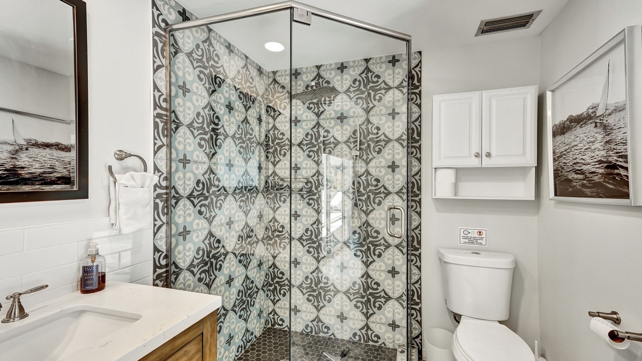 Photo of Bathroom in Southgate
