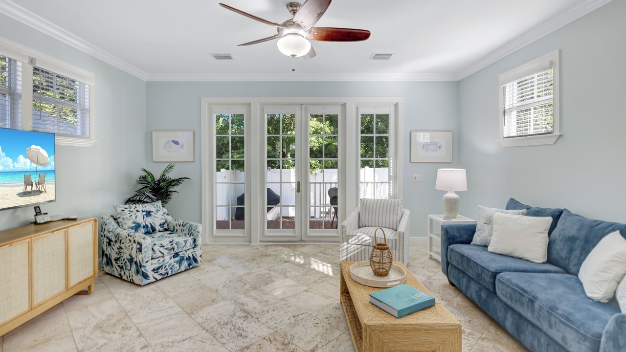 Photo of Livingroom in Islamorada