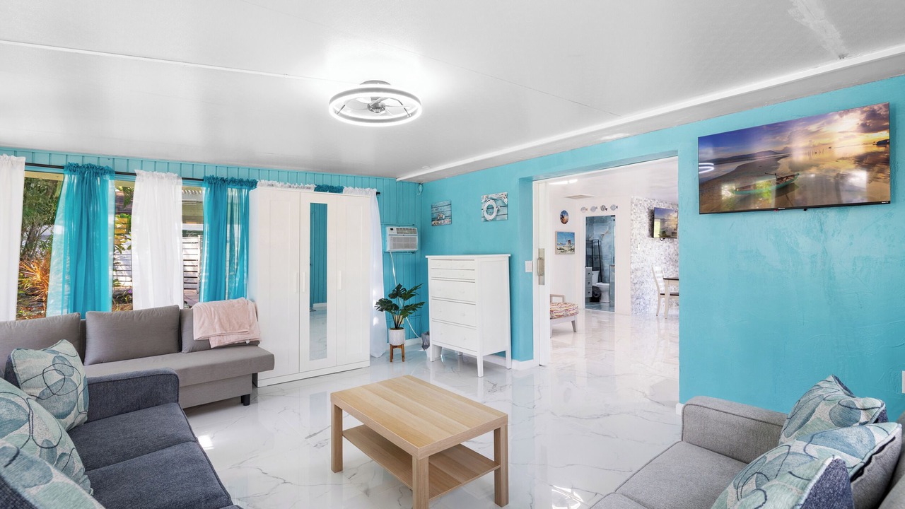 Photo of Livingroom in Riverview