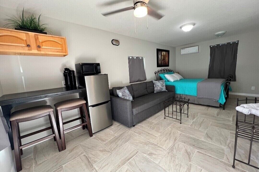 Photo of Livingroom in Carrollwood