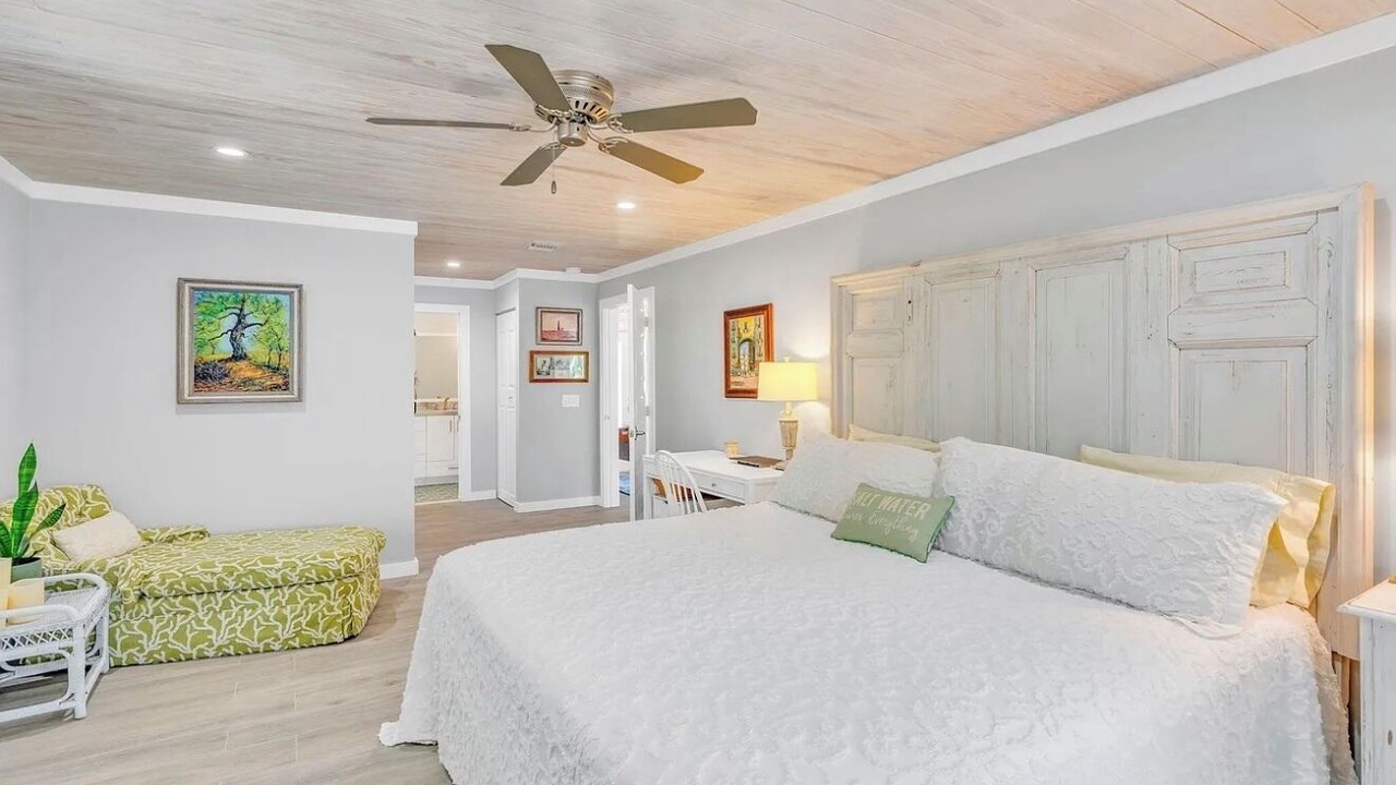 Photo of Bedroom in Cudjoe Gardens