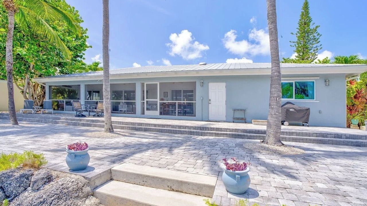Photo of Outdoor in Cudjoe Gardens