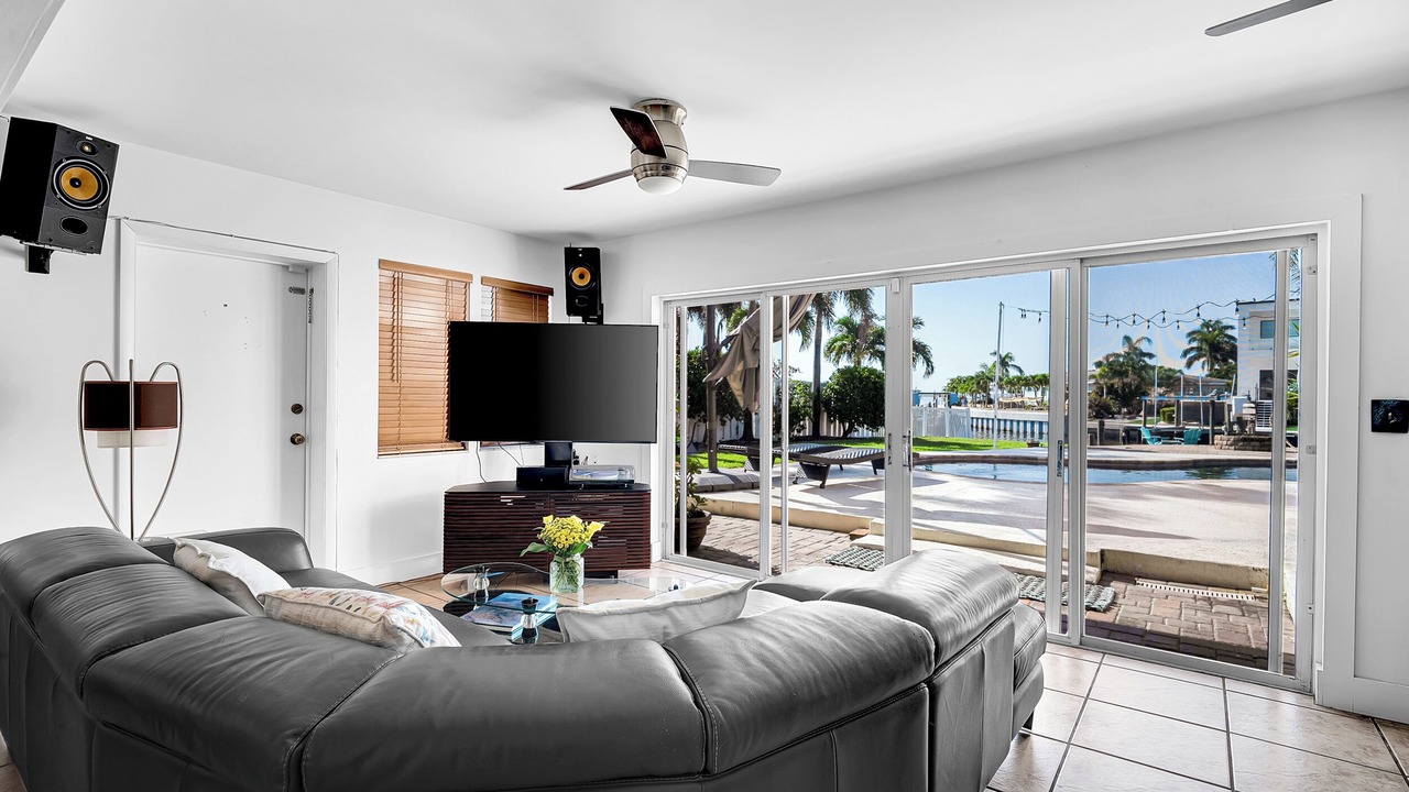 Photo of Livingroom in Coquina Key