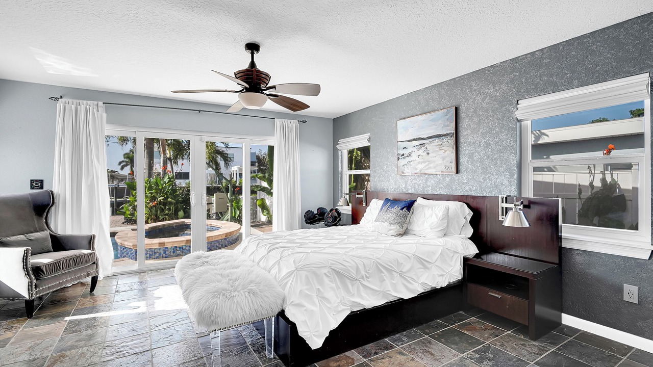Photo of Bedroom in Coquina Key