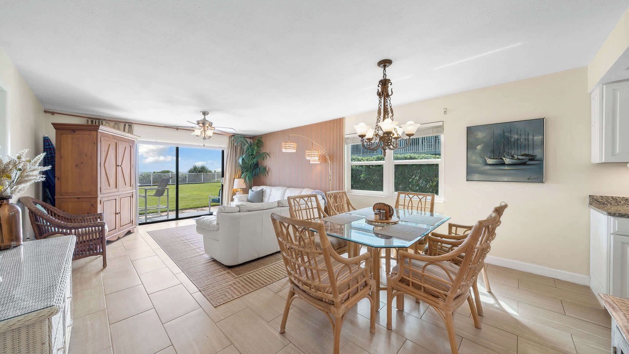 Photo of Livingroom in South Patrick Shores