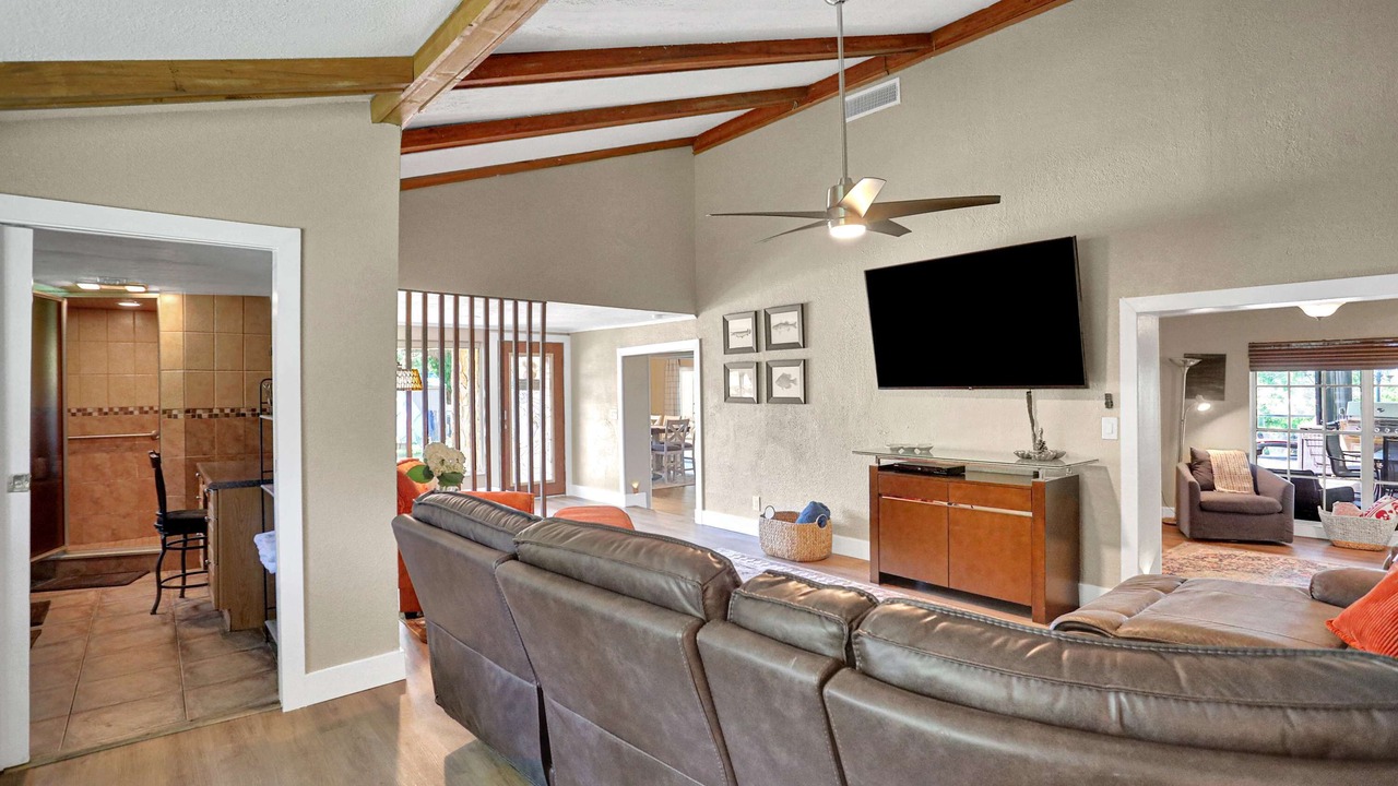 Photo of Livingroom in Temple Terrace