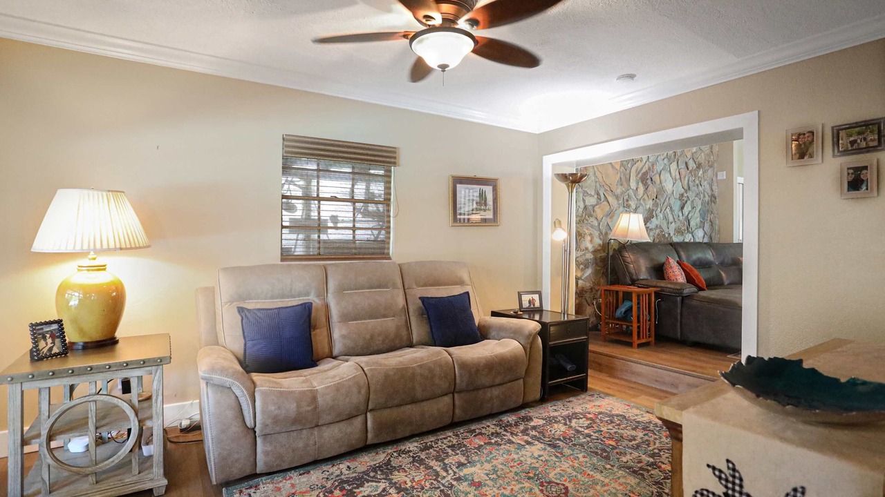Photo of Livingroom in Temple Terrace