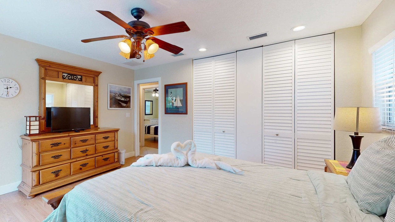 Photo of Bedroom in Bay Crest Park
