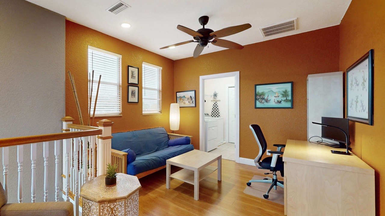 Photo of Livingroom in Bay Crest Park