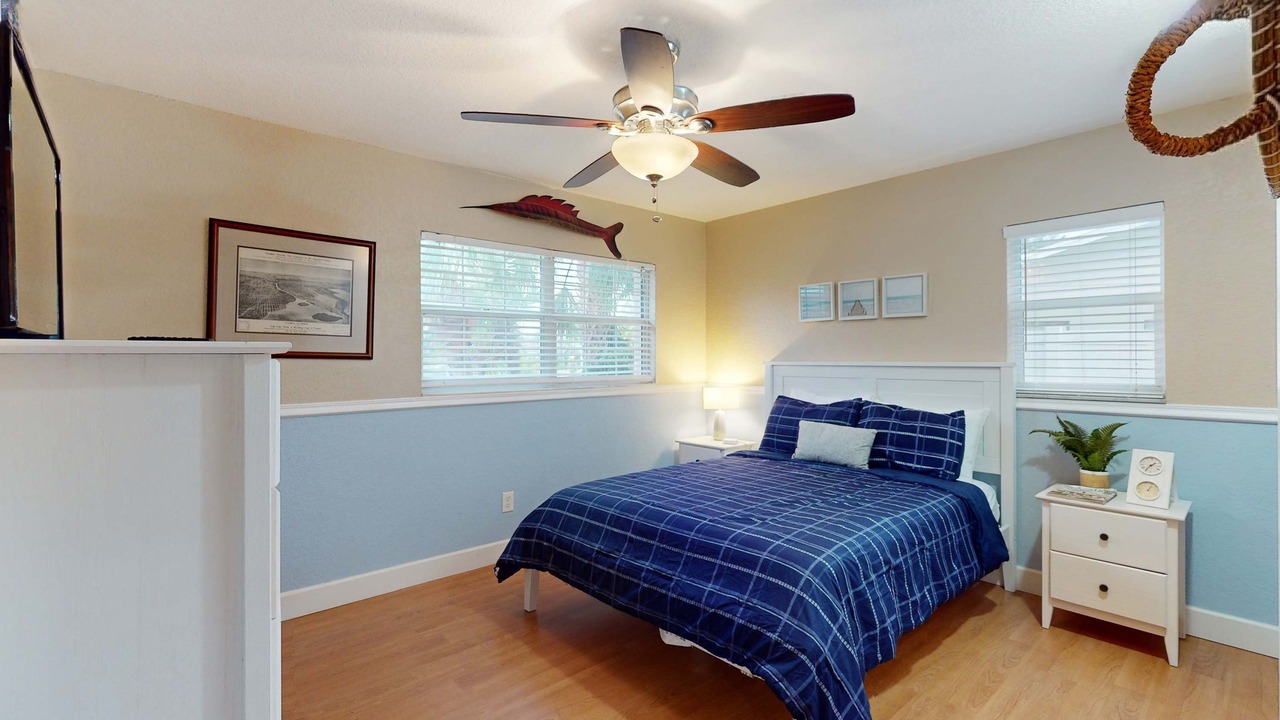 Photo of Bedroom in Bay Crest Park