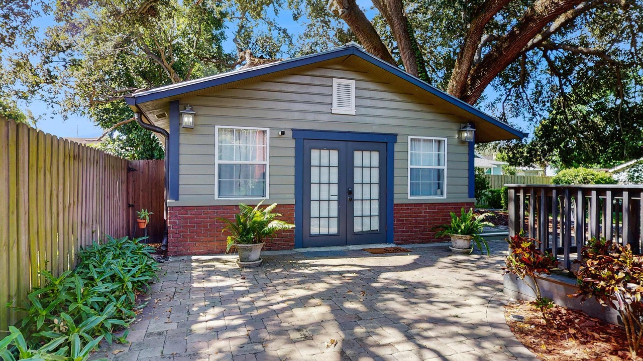 Photo of Outdoor in South Seminole Heights